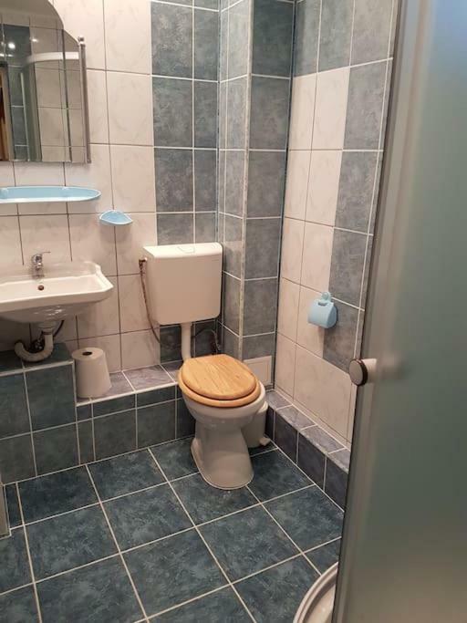 Recea186 Guest House Recea  Екстериор снимка